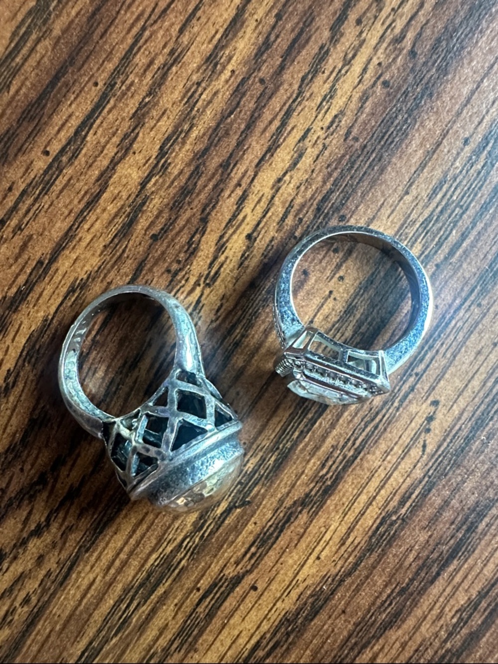 Statement Rings ✨✨✨ - Picture 2 of 16